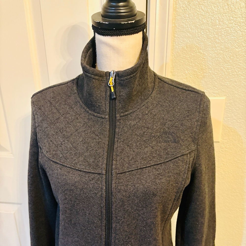 The North Face Women's Dark Gray Utility Jacket. Medium